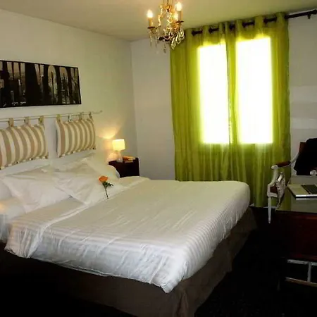 Ruc Otel 4*